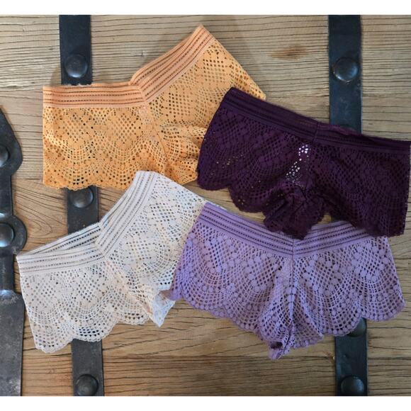 Victoria's Secret Dream Angels Lace Shortie Panty Bundle Sz XS New 4 pieces - Picture 2 of 3